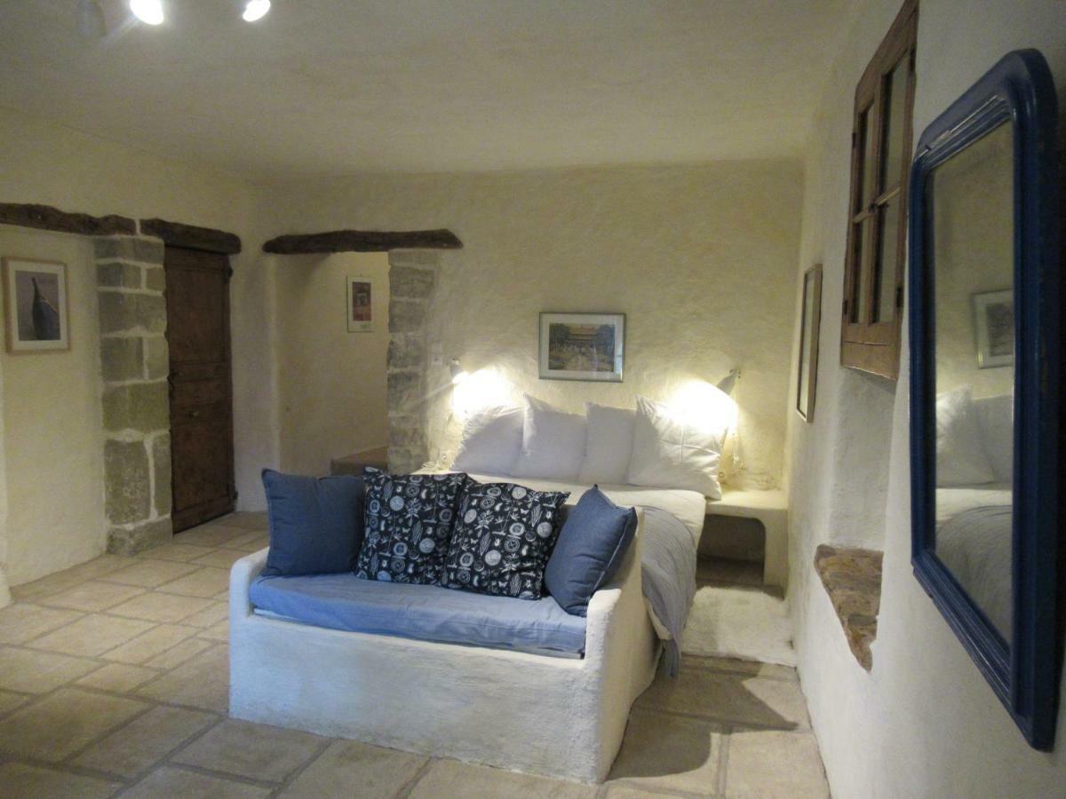 Bed and Breakfast La Ferme De La Condamine Saint-André-de-Rosans Exterior foto